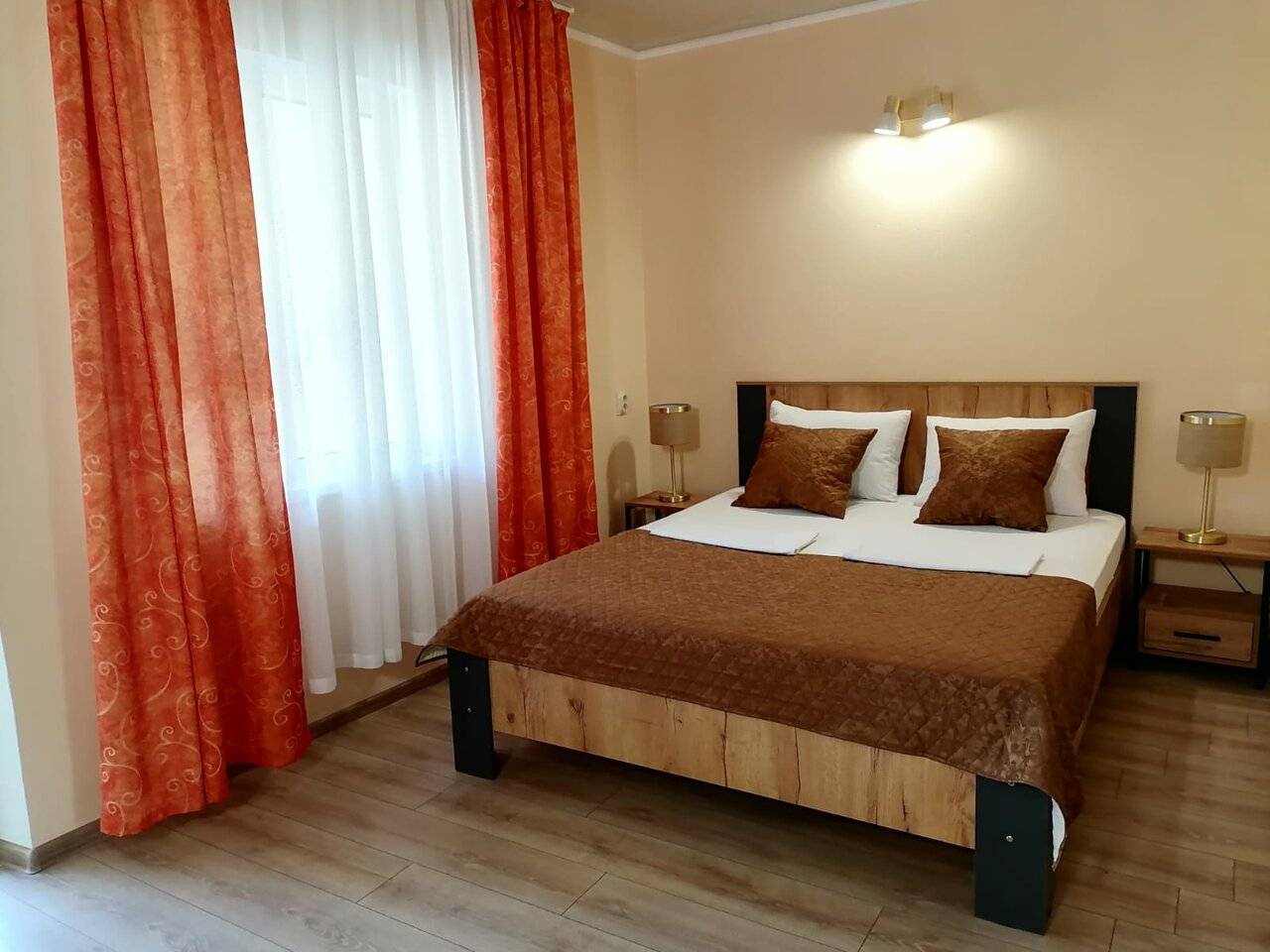 Фотографии номера Двухместный номер с 1 кроватью и террасой в Гостинице Русич Анапа