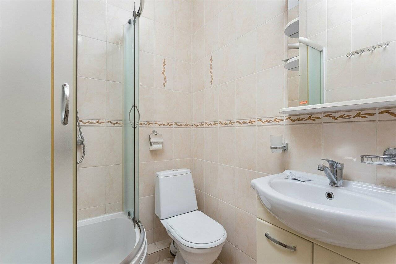 Фотографии номера Двухместный номер с 1 кроватью и балконом в Гостинице Русич Анапа