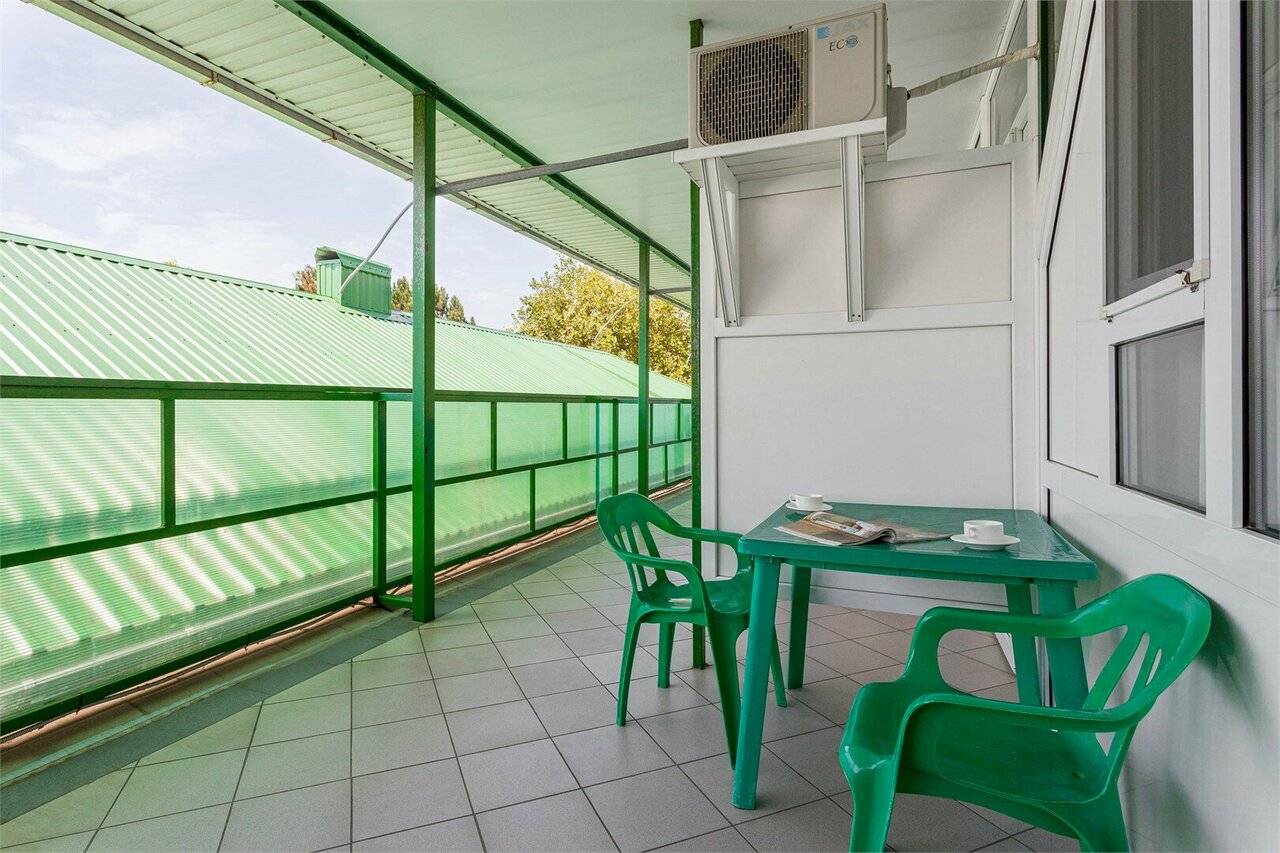 Фотографии номера Стандартный двухместный номер с 1 кроватью или 2 отдельными кроватями в Гостинице Русич Анапа