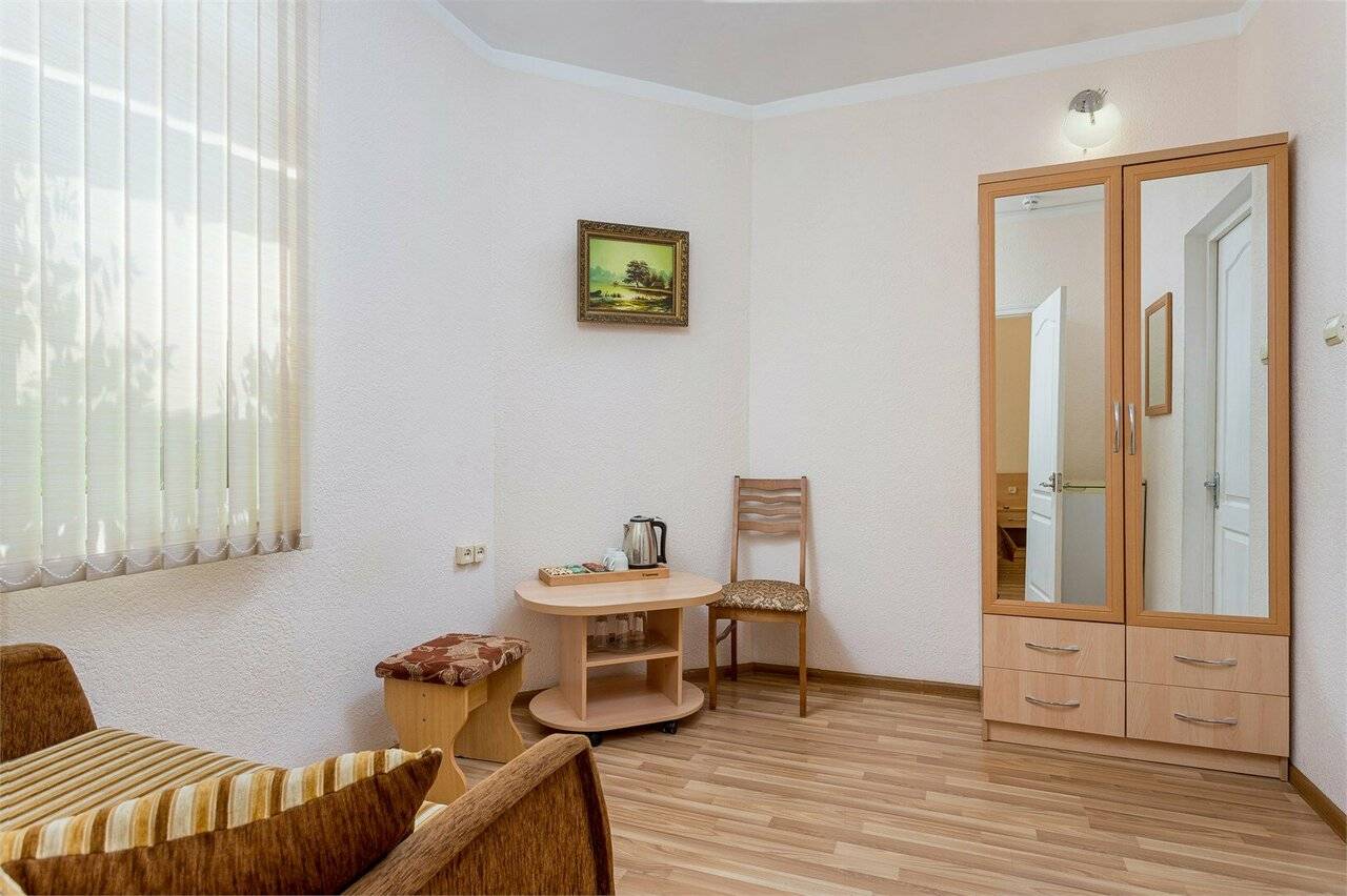 Фотографии номера Двухместный номер с 1 кроватью в Гостинице Русич Анапа